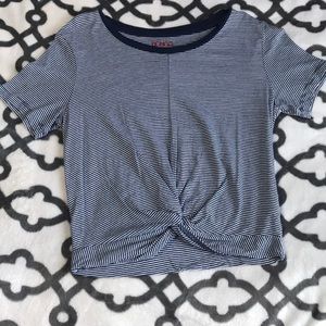 Small Stripped Tied Top